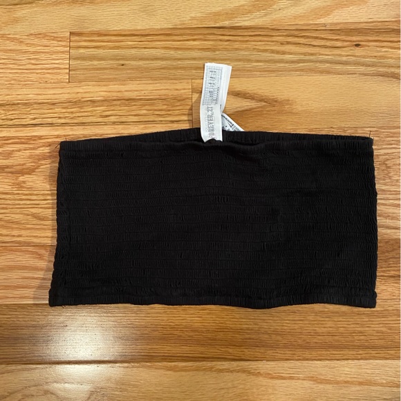 Forever 21 strapless bra with opening down the middle-size L - Picture 5 of 5